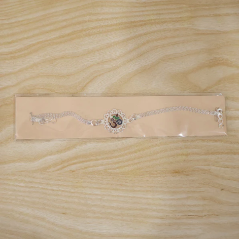 Silver Om Chain Rakhi for Brother – Designer Om Rakhi for Raksha Bandhan